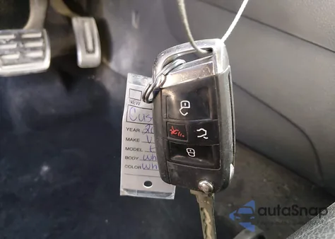 2015 Volkswagen Golf Gti 2.0T Se 4-Door из США, поврежденный, VIN 3VW4T7AU3FM081551